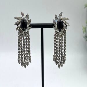 Vintage Silver Tone Black Rhinestone Flourish Round Marquis‎ Dangle Clip Earring